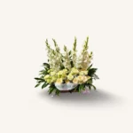 bouquet glaïeuls Genève : glaïeuls blancs et roses crème pour hommage funéraire, élégance et sérénité
