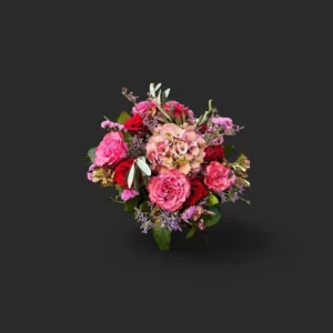 bouquet roses Genève Légende d'Aurore avec hortensia et limonium, composition romantique et colorée