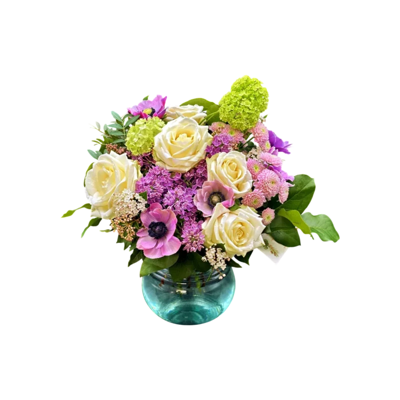 bouquet roses anémones : roses blanches et anémones lilas, hortensias verts et gypsophile — Rêverie de Lila, livraison Genève