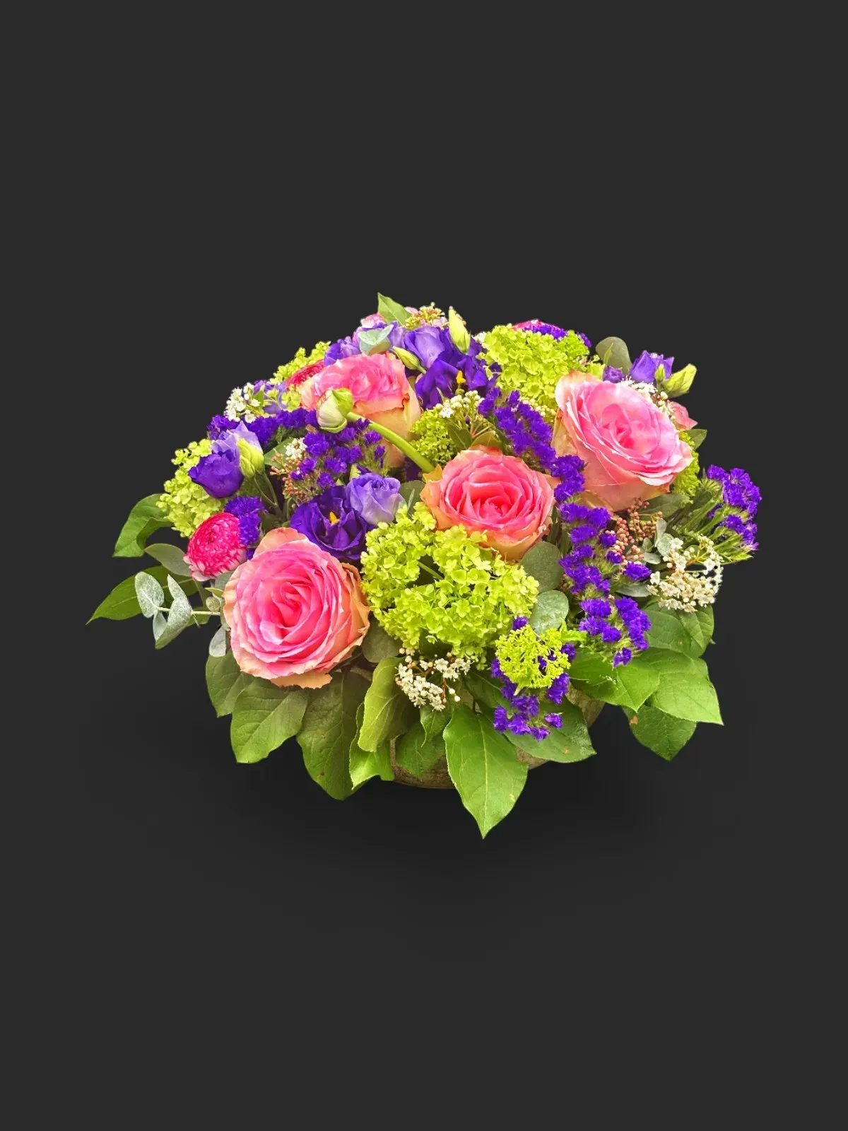 RA-50.webp bouquet Genève : roses, lisianthus, hortensia et limonium, composition printanière colorée et élégante