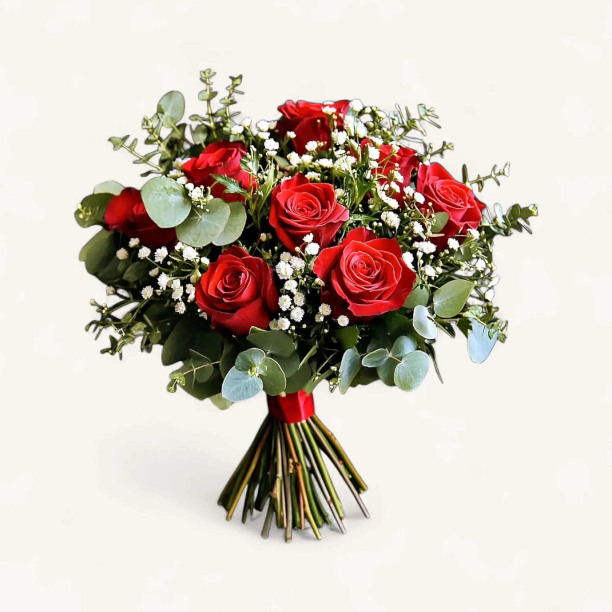 JTNE-3.webp Gros plan sur le bouquet roses rouges genève « Beaucoup » : sept roses veloutées, gypsophile blanc et eucalyptus.