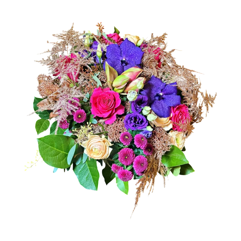 cadeau de minuit : bouquet coloré avec orchidées vanda, roses et branchages cuivrés pour une élégance de Noël
